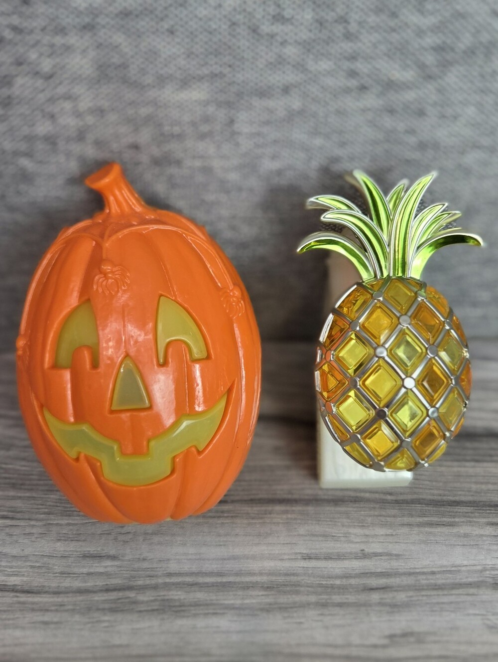 Bath & Body Works Retired Wallflower Plug-In Set – Pumpkin + Pineapple 🎃🍍